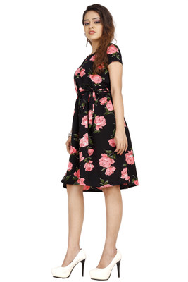 SITARAM FASHIION Women Fit and Flare Black Knee Length Dress