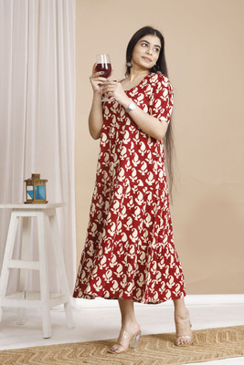 Gs Dress With Style Women Floral Print Flared Kurta(Red)