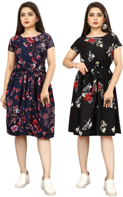 HouseOfCommon Women Fit and Flare Multicolor Below Knee Dress