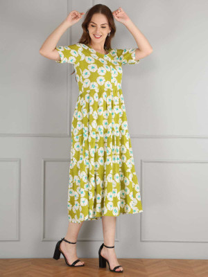 Kwast Women Gown Green Midi/Calf Length Dress