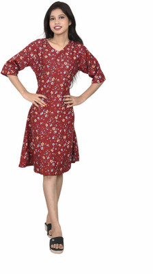 Turtlebay Clothing Women Wrap Maroon Below Knee Dress