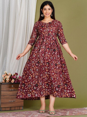 AAVRITTIQUEENS Women Fit and Flare Maroon Midi/Calf Length Dress