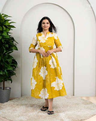 SHRI KRISHNA TEXTILE Women Maxi Yellow, White Full Length Dress