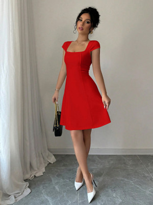 Leriya Fashion Women Bodycon Red Mini/Short Dress