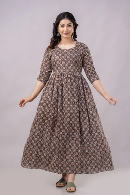 AAVRITTIQUEENS Women Fit and Flare Brown Midi/Calf Length Dress