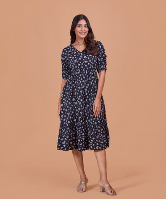 FashFun Women Fit and Flare Black Midi/Calf Length Dress