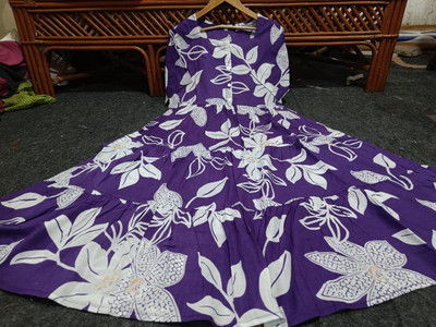 Laveena Fab Women A-line Purple Midi/Calf Length Dress