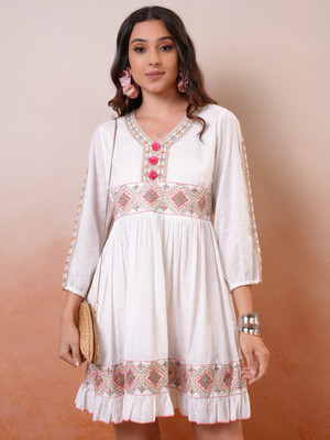 Vishudh Women Drop Waist White Mini/Short Dress