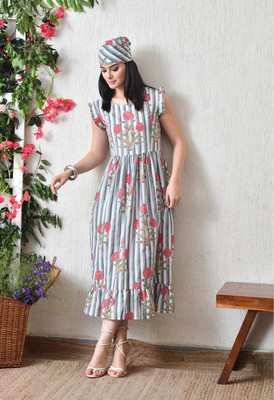 DECKEDUP Women Empire Waist Grey, White Midi/Calf Length Dress