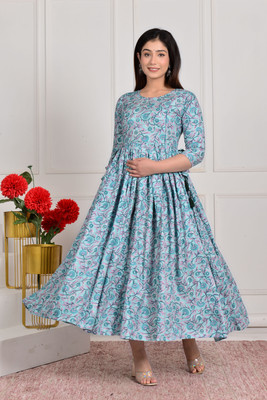 Gujari Women Fit and Flare White, Light Blue Midi/Calf Length Dress
