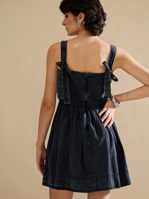 SASSAFRAS Women Fit and Flare Black Above Knee/Mid Thigh Length Dress