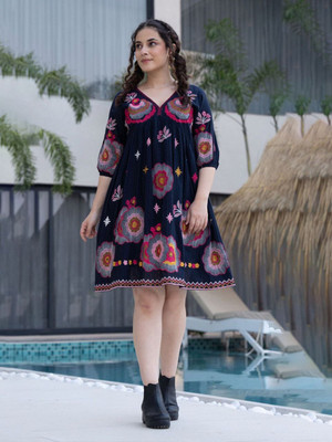 Shreeji Boutique Women A-line Black Knee Length Dress