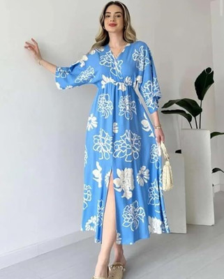 THE RASESHWARI CREATION Women A-line Blue, White Midi/Calf Length Dress