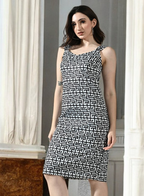 SAKSHI TRADER Women Bodycon Multicolor Knee Length Dress