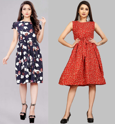 maruti fab Women Fit and Flare Blue, Red Knee Length Dress