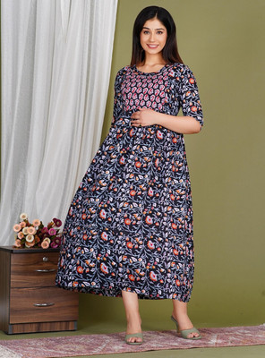 AAVRITTIQUEENS Women Fit and Flare Black Midi/Calf Length Dress