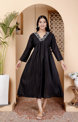 6th Avenue Streetwear Women A-line Black, White Midi/Calf Length Dress