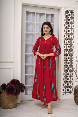 NeeraFashion Women Gown Red Maxi/Full Length Dress