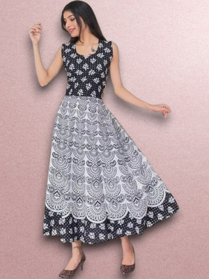 Tankavis Women Gown Black Knee Length Dress