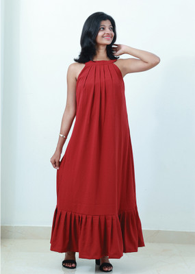 PAWS & PURRS Women Pleated Maroon Maxi/Full Length Dress