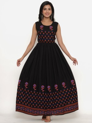 PURSHOTTAM WALA Women Gown Black Dress