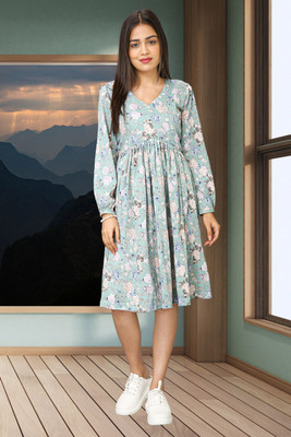 HouseOfCommon Women A-line Light Green Below Knee Dress