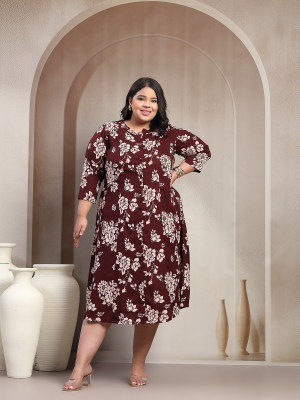 PLUSS Women Fit and Flare Maroon Midi/Calf Length Dress