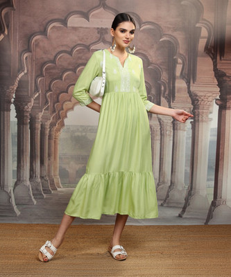 Vishudh Women A-line Green Maxi/Full Length Dress