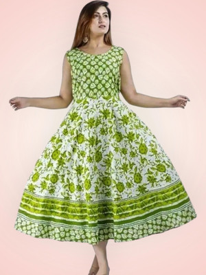 Tankavi Women Fit and Flare Green Knee Length Dress