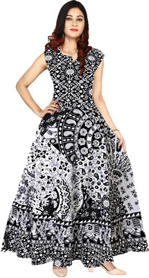 DADUDAYAL EXPORT Women Gown Black, White Midi/Calf Length Dress