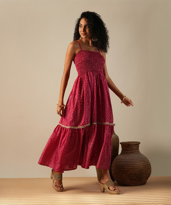 Globus Women Fit and Flare Pink Midi/Calf Length Dress