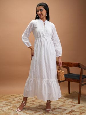 Vishudh Women Maxi White Full Length Dress