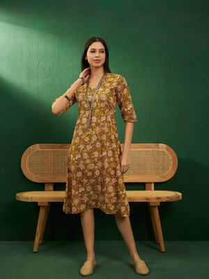 Sangria Women A-line Green Midi/Calf Length Dress