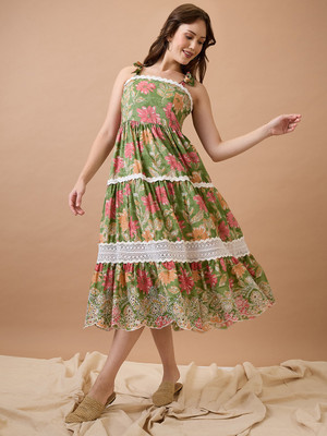 Globus Women Fit and Flare Green Midi/Calf Length Dress