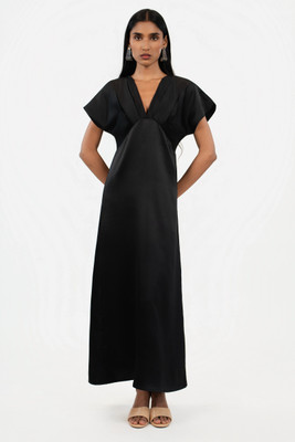 COLOR CAPITAL Women A-line Black Midi/Calf Length Dress
