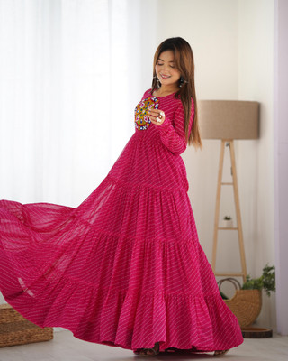 SAJAVAT ETHENIC WEAR Women Gown Pink Maxi/Full Length Dress
