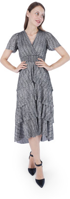 Fuegobella Women Tiered Black, Grey Below Knee Dress