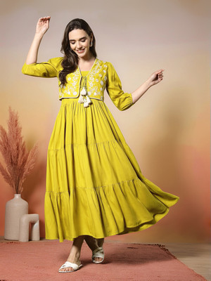Sangria Women Tiered Light Green Maxi/Full Length Dress