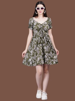 sana fashion Women Fit and Flare Green Dress