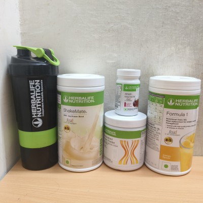 Herbalife Nutrition F1,MANGO,PPP200GM,AFRESH,KAIKHWA,SHAKE MATE WITH SHAKER,JUCER CUP FREE 500ML(5 x 240 ml)