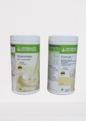 HERBALIFE VANILLA AND SHAKEMATE 1 KG(2 x 0.5 L)