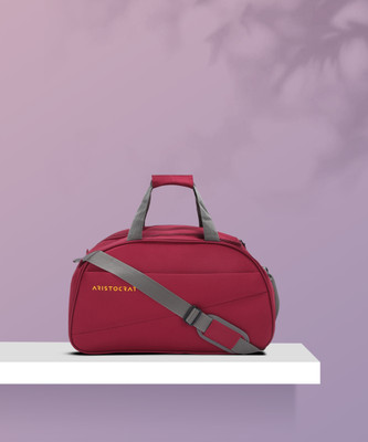 ARISTOCRAT ROOKIE DUFFLE (E) 52 RED Duffel Without Wheels