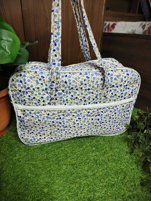 Roy Brothers 40L LARGE CAPACITY POLYESTER PRINTED DUFFLE BAGS Duffel Without Wheels