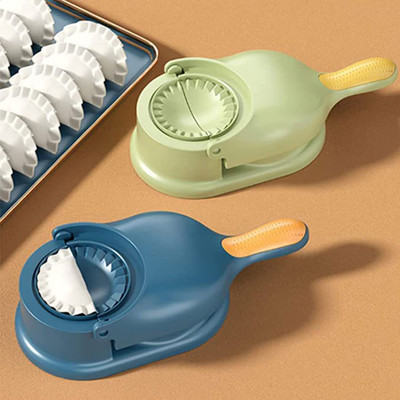 DnD Enterprise Dumpling Press(Plastic MULTICOLOR)