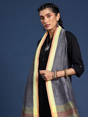 Taavi Cotton Blend Solid Women Dupatta