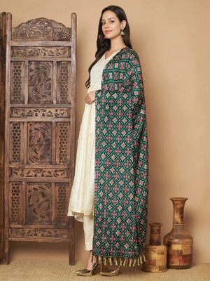 AKSHADEEP Art Silk Printed Women Dupatta