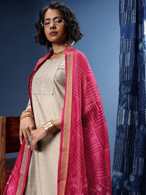 Taavi Cotton Silk Self Design Women Dupatta