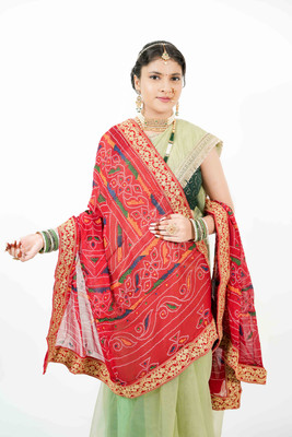 Avilhara Cotton Silk Hand Painted Women Dupatta