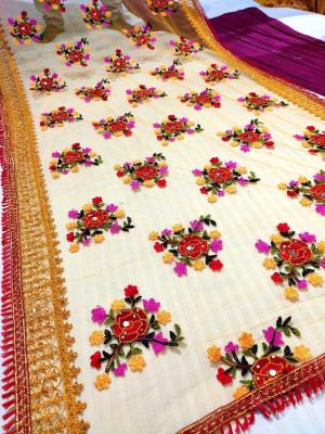 DHARMEE Net Embroidered Women Dupatta