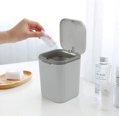 Marrone Plastic Dustbin(Multicolor)
